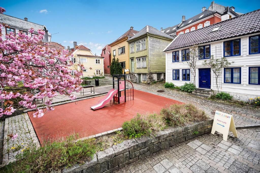 Dinbnb Homes I 4-Bedroom Historical House In Romantic Surroundings 卑爾根 外观 照片